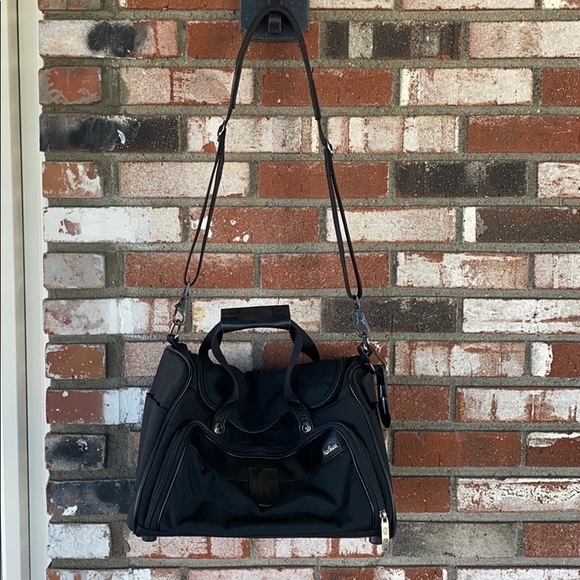 HARTMANN CARRY ON BLACK CANVAS SHOULDER BAG🧳💼🖤 - Picture 2 of 3